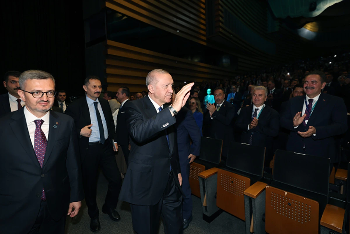 6 Şubat Depremlerindeki Kirli Oyunlar İfşa Oldu: Erdoğan Fırsat&ccedil;ılara Karşı Hukuk Mesajı Verdi!