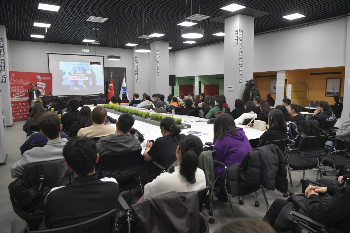 ABB’den Gençlere 7 Dilde Ücretsiz Eğitim Fırsatı Etiketleri