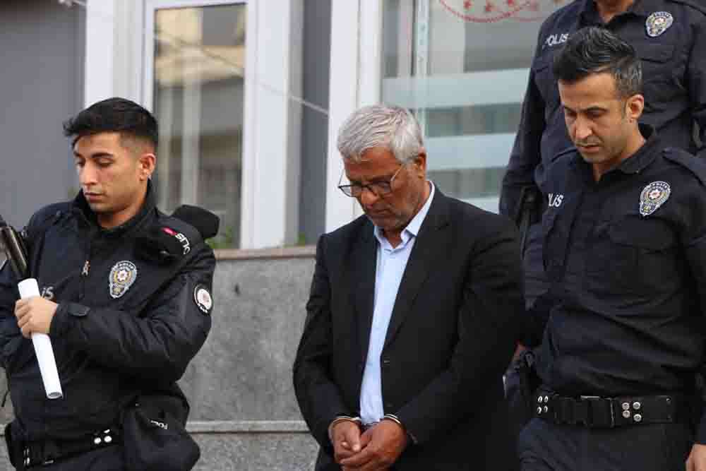 Adana'da 2 askerin şehit olduğu kazayla ilgili otomobil sürücüsü tutuklandı