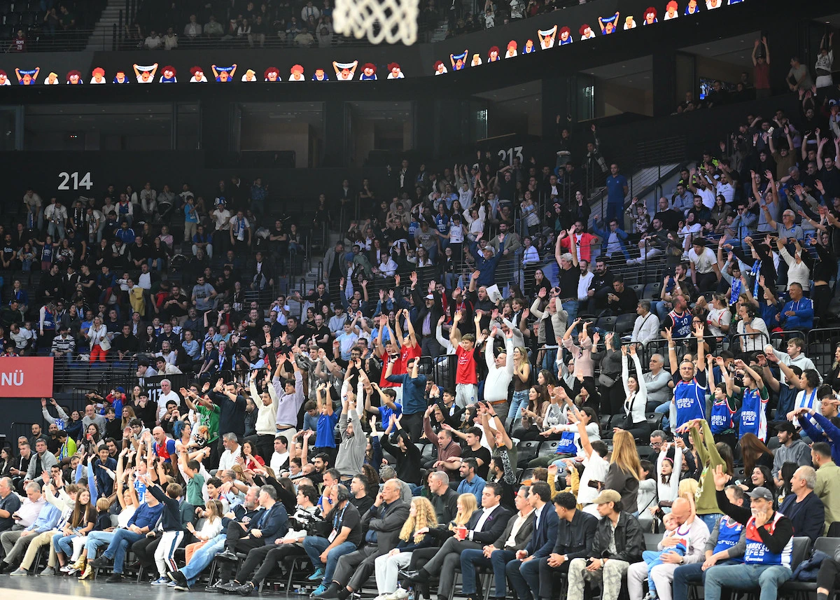 Anadolu Efes – Bayern Münih Karşılaşması Antalya’da! Karşılaşma biletleri 20 saat içinde tükendi!