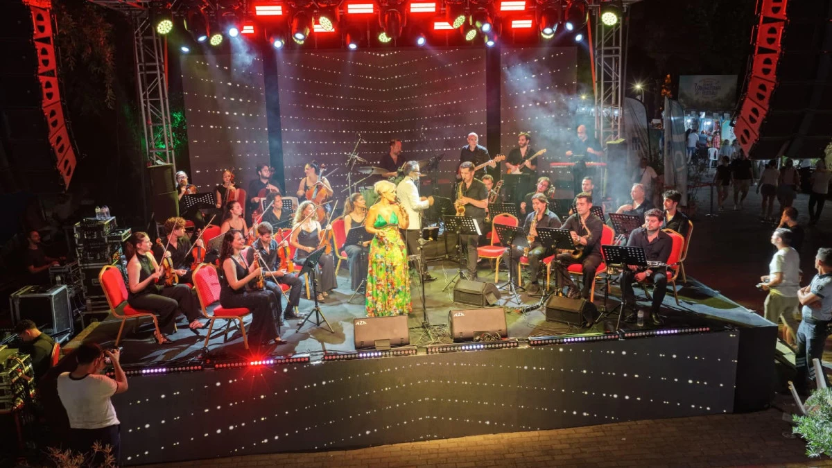 Aromaterapi &Ccedil;arşısı ve Kadın Bandosu Festivale Damga Vurdu!