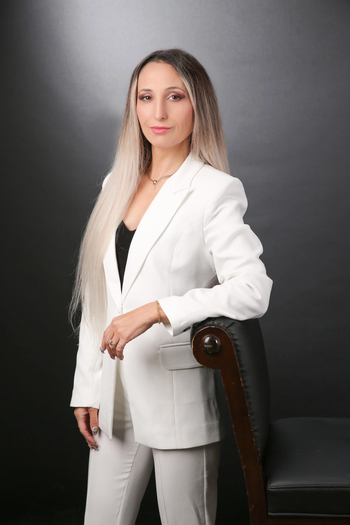 Avukat Özge Özmen Korkut, Otellerde kimlik fotokopisi dönemi bitti!