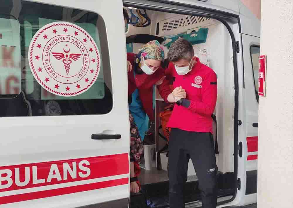 Aydın'da fabrika duvarının yıkılması sonucu 8 kadın işçi yaralandı