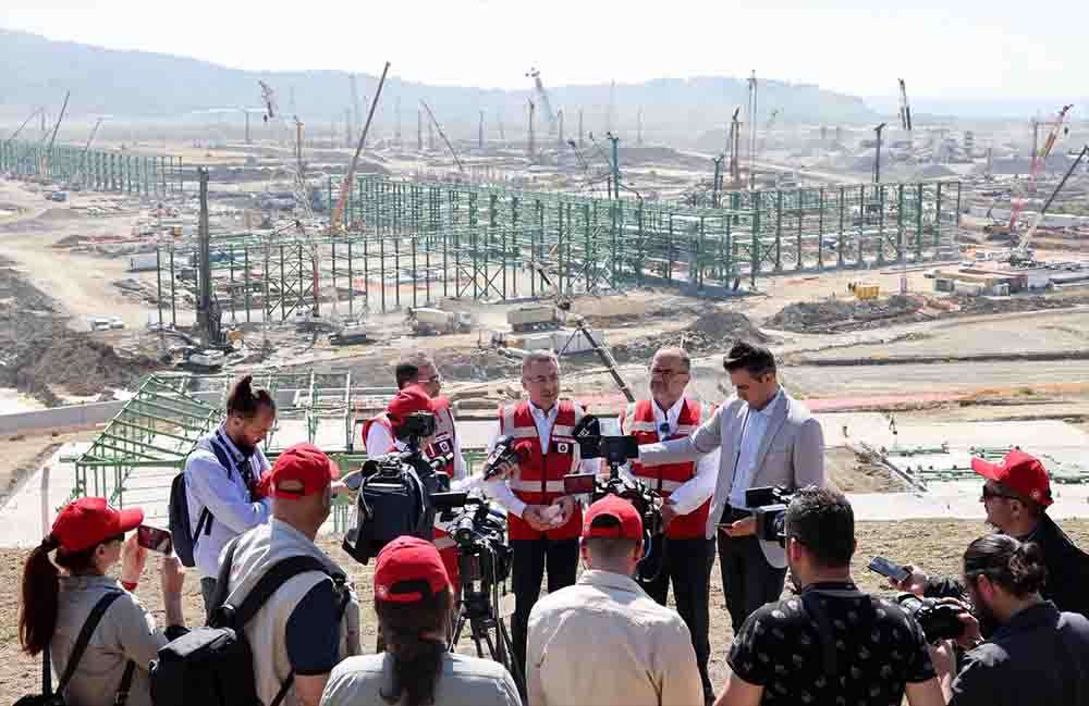 Bakan Dönmez, Filyos Doğalgaz İşleme Tesisleri'nde çalışmaları inceledi