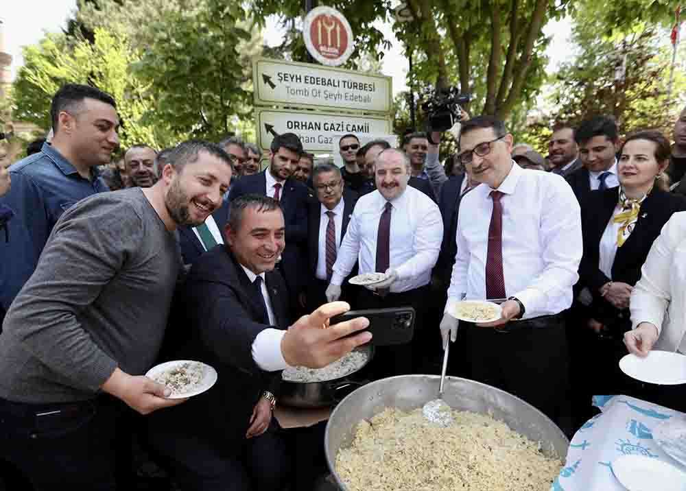 Bakanlar Varank ile Dönmez, Bilecik'te Hıdırellez etkinliğine katıldı