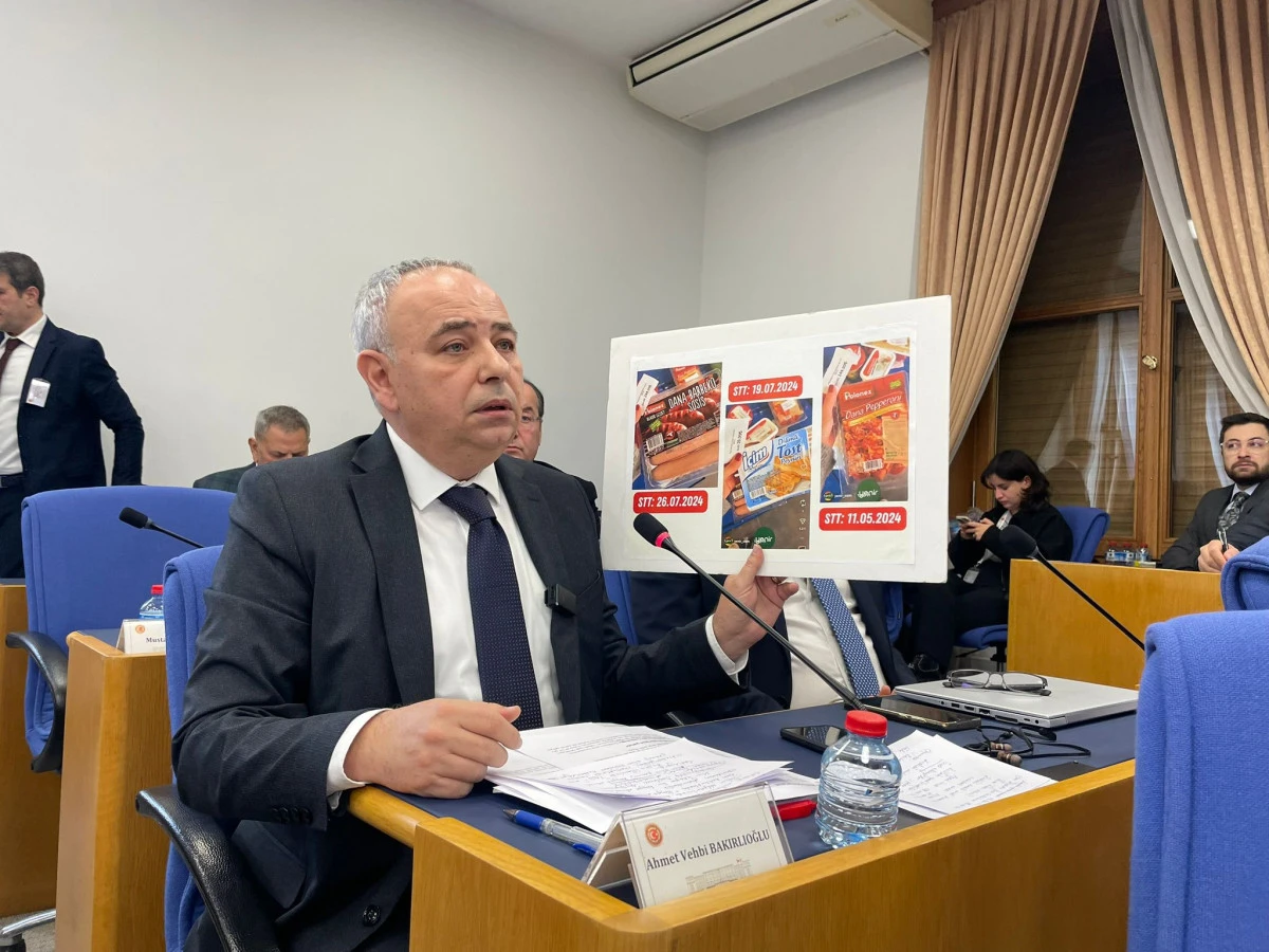  Bakırlıoğlu, Emekliye &Ouml;l&uuml;mler Arasında Se&ccedil;im Yaptırılıyor: A&ccedil;lıktan mı &Ouml;ls&uuml;n, Zehirlenerek mi?