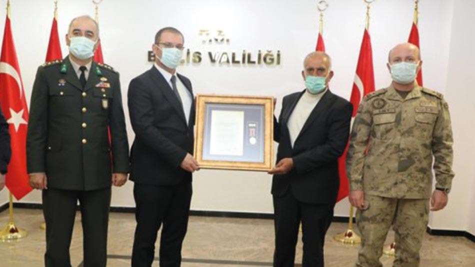Bitlis'te 12 şehit yakınına Devlet Övünç Madalyası ve Beratı verildi
