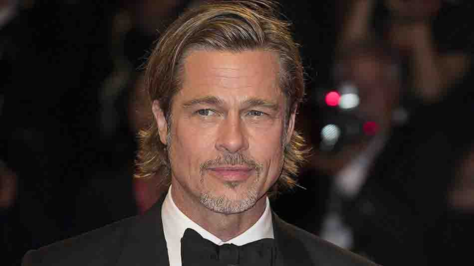 Brad Pitt, bir yıl boyunca evinde hazine aradığını itiraf etti