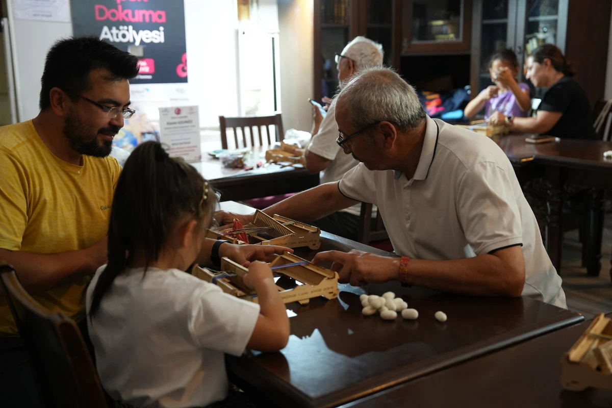 Bursa K&uuml;lt&uuml;r Yolu Festivali'nde Osmanlı Mirası G&uuml;n Y&uuml;z&uuml;ne &Ccedil;ıktı