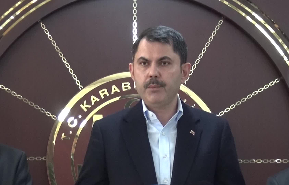    Çevre, Şehircilik ve İklim Değişikliği Bakanı Murat Kurum, Malatya Pütürge’ye görevlilerin sevk edildiğini açıkladı 