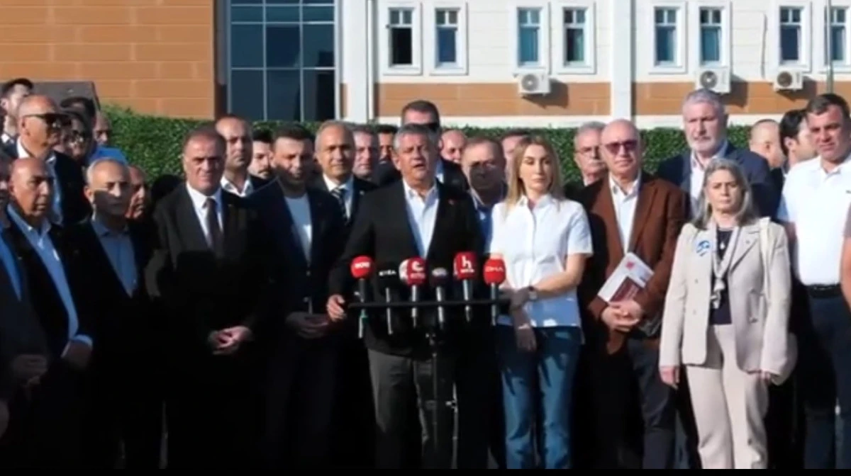 CHP Se&ccedil;ilmiş Lideri &Ouml;zg&uuml;r &Ouml;zel, Ekrem İmamoğlu Davaları İ&ccedil;in Adalet N&ouml;betinde!