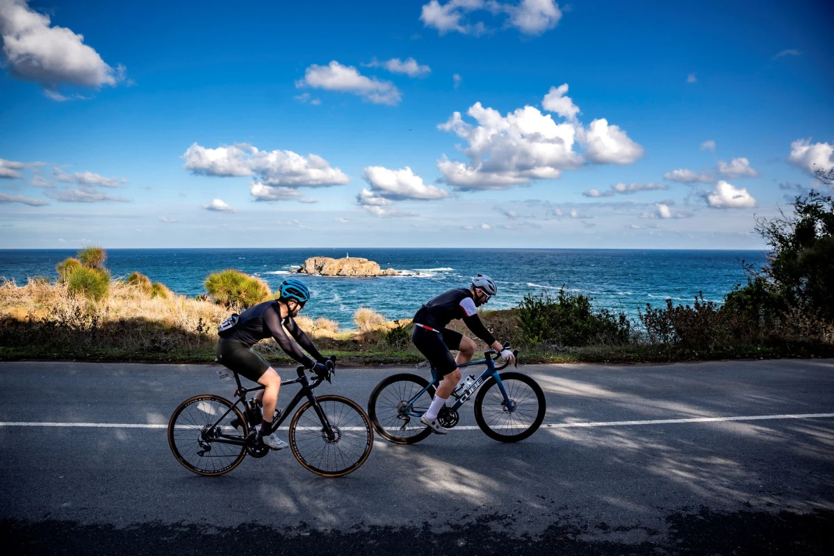 Chris Froome İstanbul&rsquo;a Geliyor: Tour de France Heyecanı Boğaz&rsquo;da Yaşanacak!