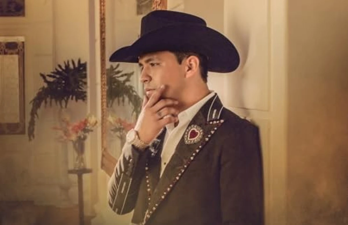 Christian Nodal&rsquo;dan Dev Rekor: 'No Te Contaron Mal' YouTube&rsquo;da 1 Milyar İzlenmeyi Aştı