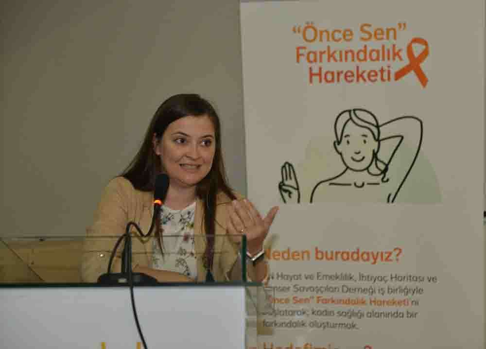Çiğli Belediyesi’nden meme kanseriyle ilgili bilinçlendirme yapıldı 