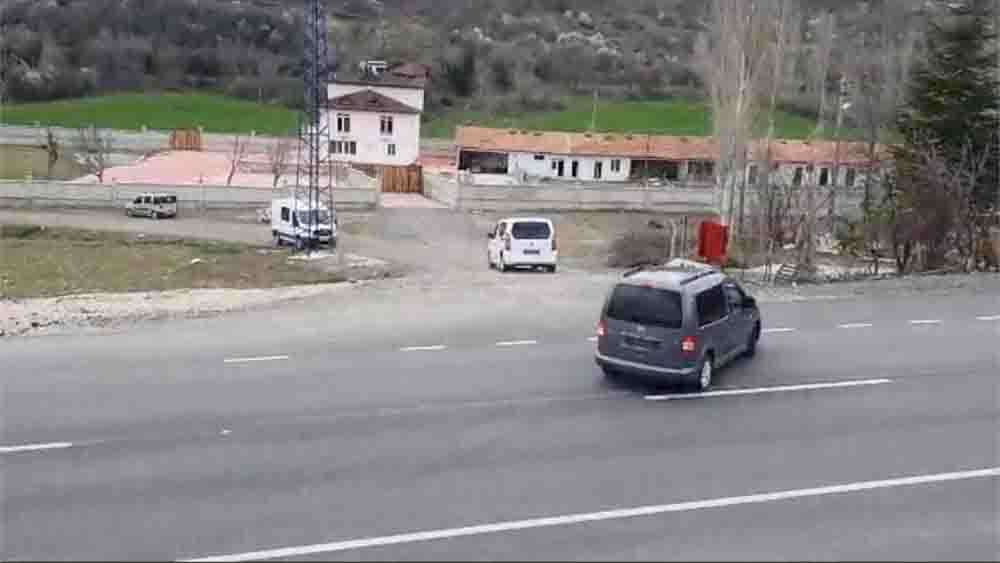 Çorum'da bağ evinde 39 bin 200 makaron ele geçirildi