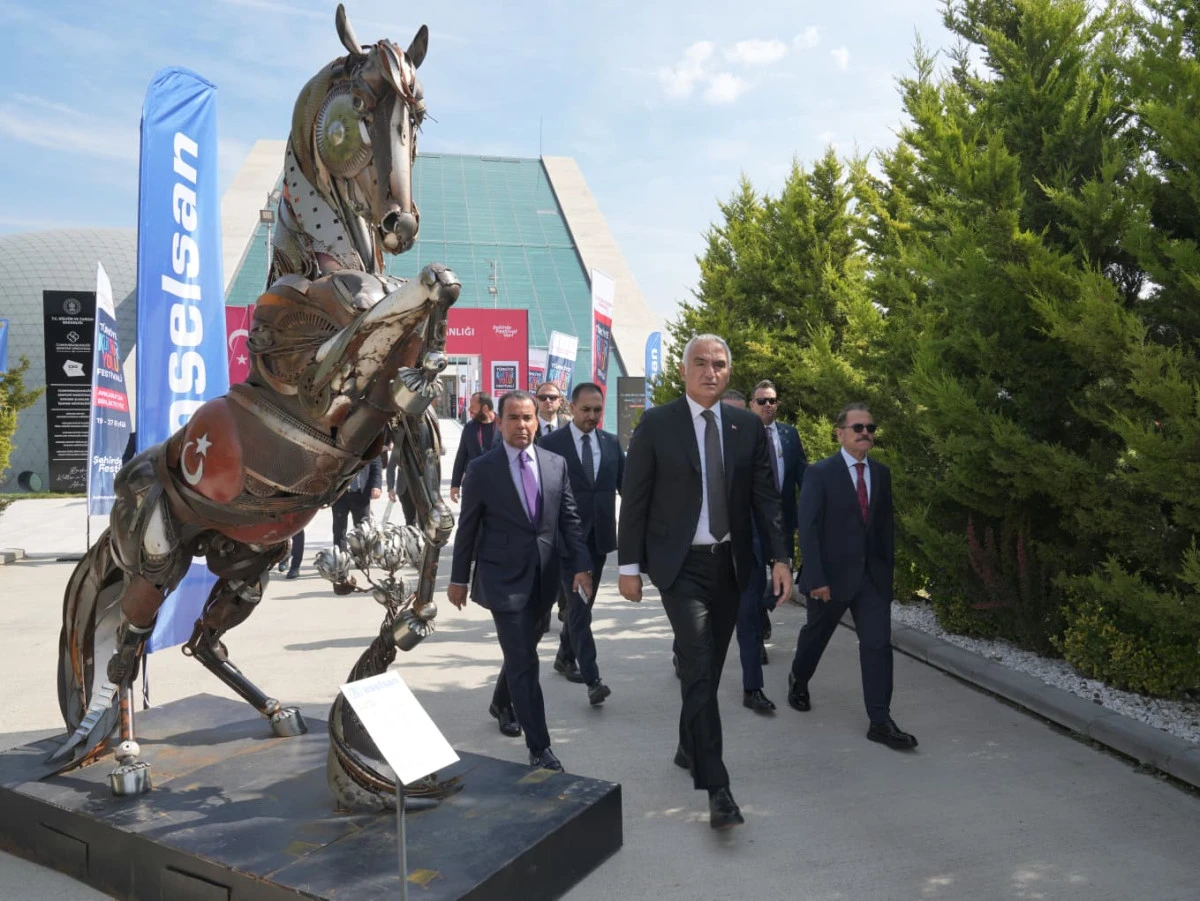 CSO Ada Ankara&rsquo;da K&uuml;lt&uuml;r R&uuml;zg&acirc;rı: T&uuml;rkiye K&uuml;lt&uuml;r Yolu Festivali Başkentte Başladı!