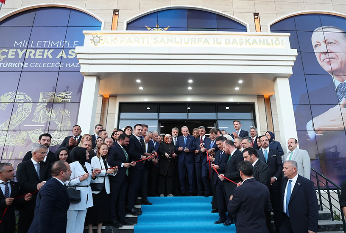 Cumhurbaşkanı Erdoğan,  Urfa'ya En G&uuml;zel Şekilde Sahip &Ccedil;ıkmaya &Ccedil;alışıyoruz