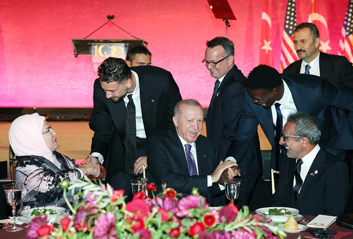 Cumhurbaşkanı Erdoğan Ve Emine Erdoğan ABD Ziyaretinde '100 Yıllık Dostluk' Resepsiyonuna Katıldı!
