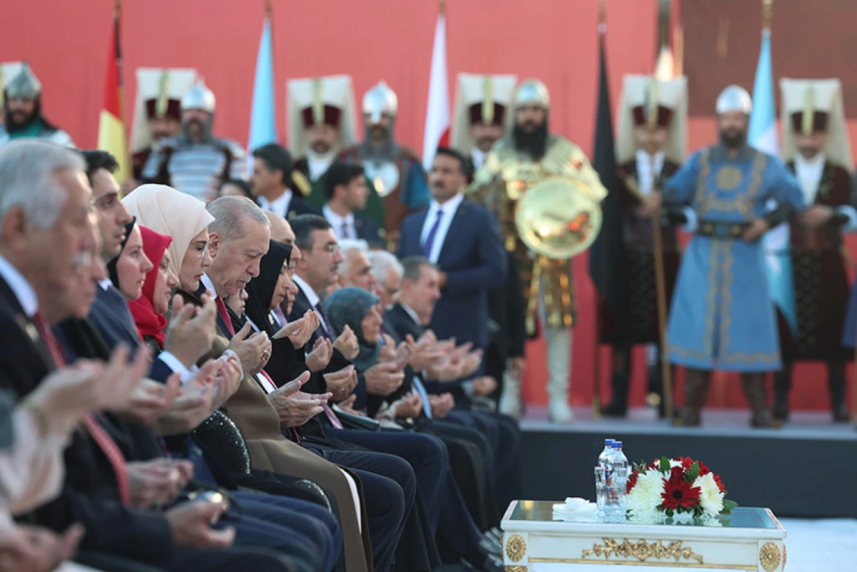 Cumhurbaşkanı Erdoğan&rsquo;dan Birlik Seferberliği: 15 Temmuz Ruhu İlk G&uuml;nk&uuml; Gibi Diri!
