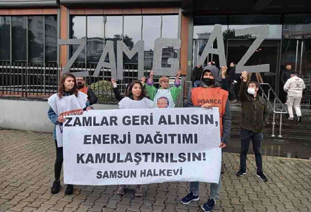 Doğalgaza yapılan zamlar Samsun da protesto edildi. 