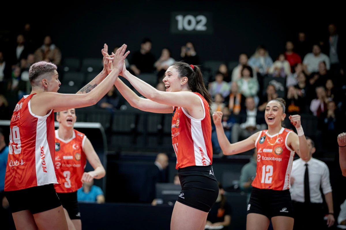 Eczacıbaşı Dynavit, yeni sezonu yeni evinde galibiyetle açtı 