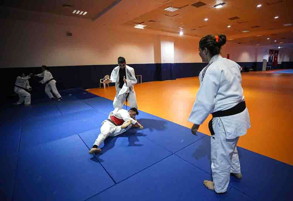 Görme Engelli Judo Milli Takımı, Mersin'de kampa girdi
