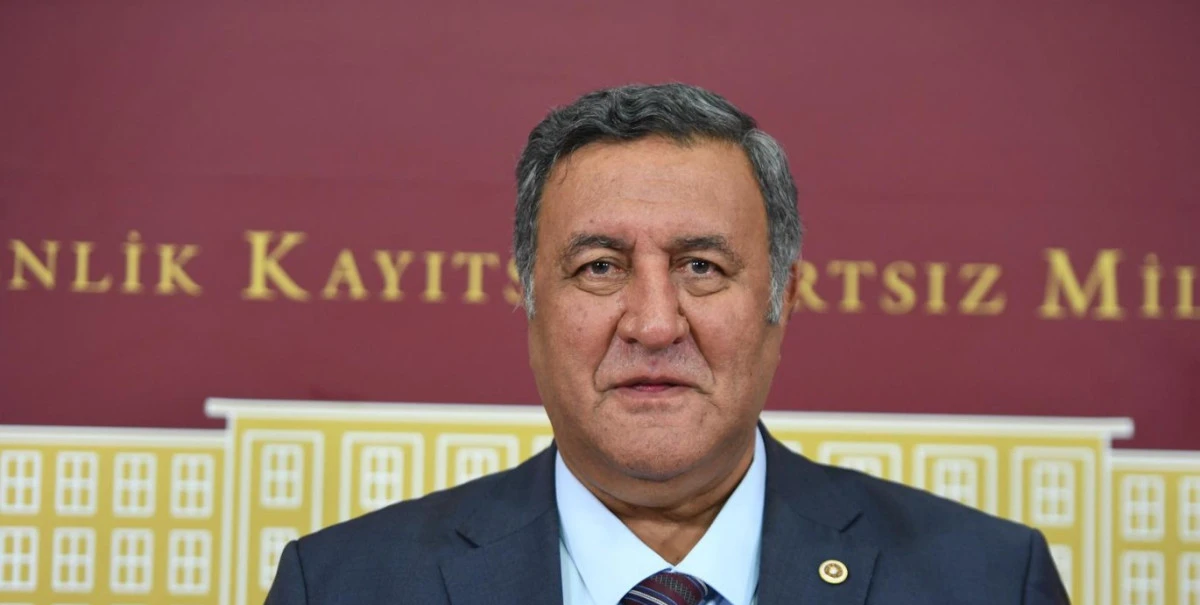 G&uuml;bre ve Yem Fiyatlarındaki Artış &Uuml;reticiyi Toprağına K&uuml;st&uuml;r&uuml;yor