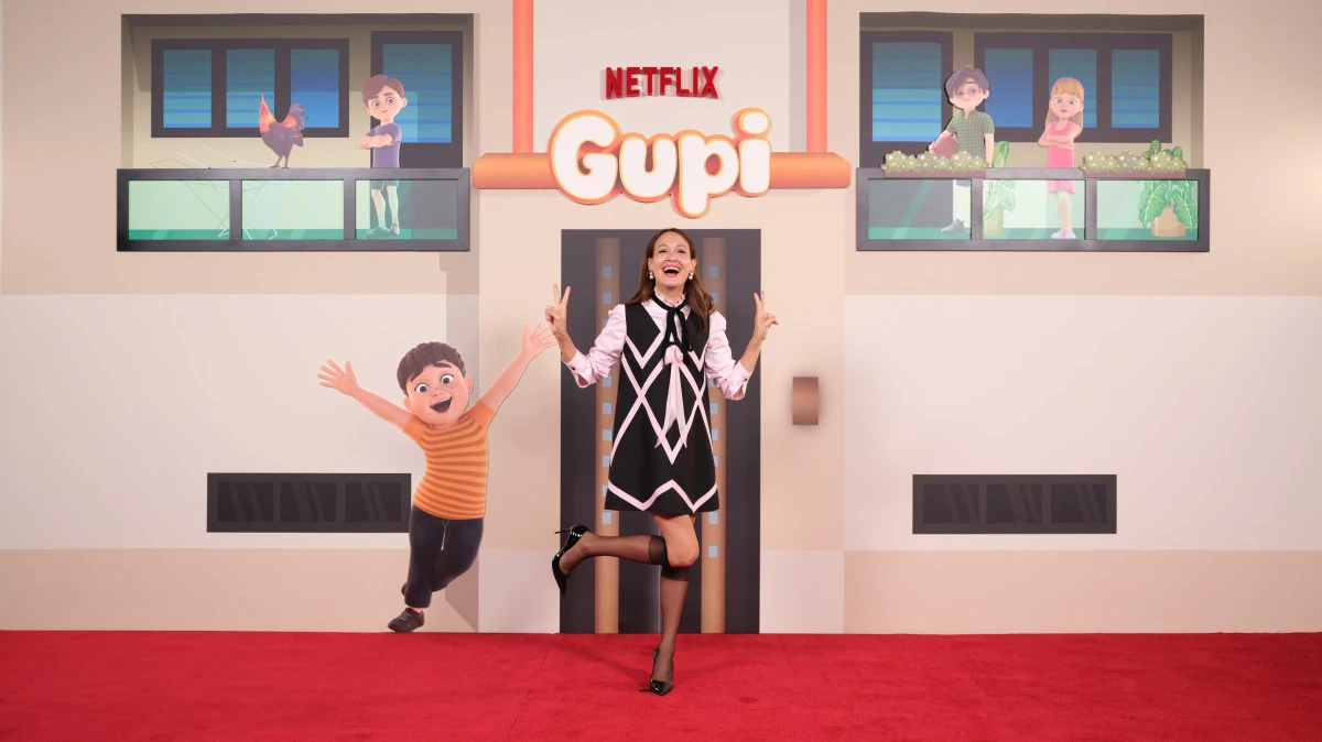 Gupse Özay, Hem Senaryoyu Yazdı Hem Başrol Gupi’yi Seslendirdi