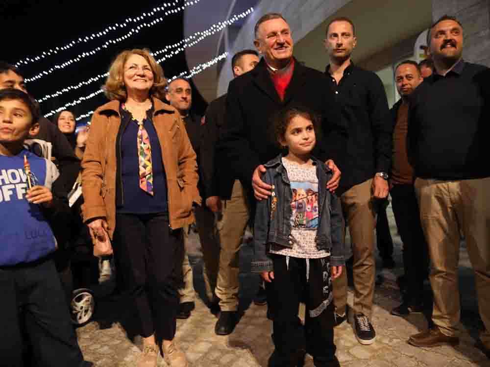 Hatay Büyükşehir Belediye başkanı Savaş  Expo 2021 ramazan eğlencelerine katıldı 