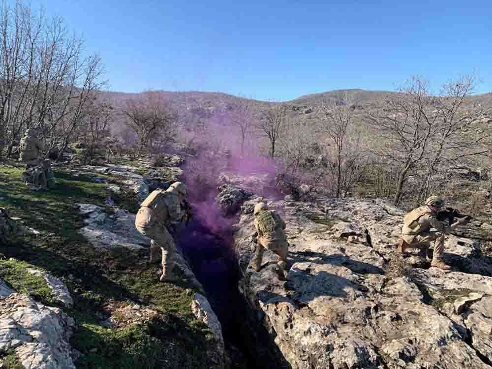 İçişleri Bakanlığı Mardin'de Eren Kış-33 Şehit Jandarma Er Harun Lal Operasyonu  başlattı 