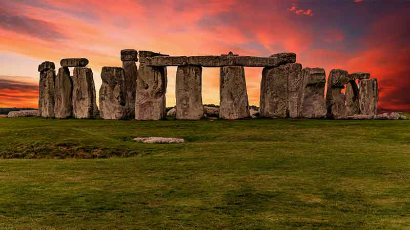 İngiltere'de Bulunan Stonehenge Hakkında Bilgiler