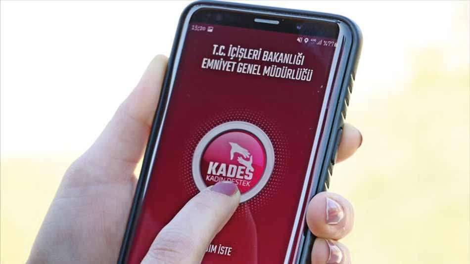 Isparta'da bir kadın, eşinin şiddetinden KADES uygulamasıyla kurtuldu
