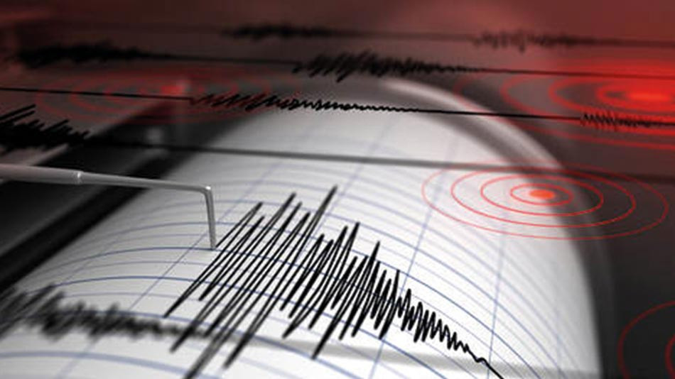 Japonya'da 7.3 Büyüklüğünde Deprem