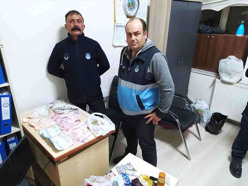 Kars'ta dilencinin üzerinden 5 bin 400 lira çıktı