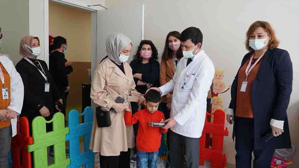 Kayseri Şehir Hastanesinde  Çocuk Gelişimi Destek, Oyun Terapisi Birimi  açıldı 