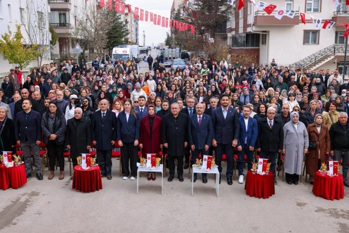Keçiören de Kadınlara Özel Spor Alanı: Yasemin Adar Spor Salonu Yenilenerek Hizmete Açıldı