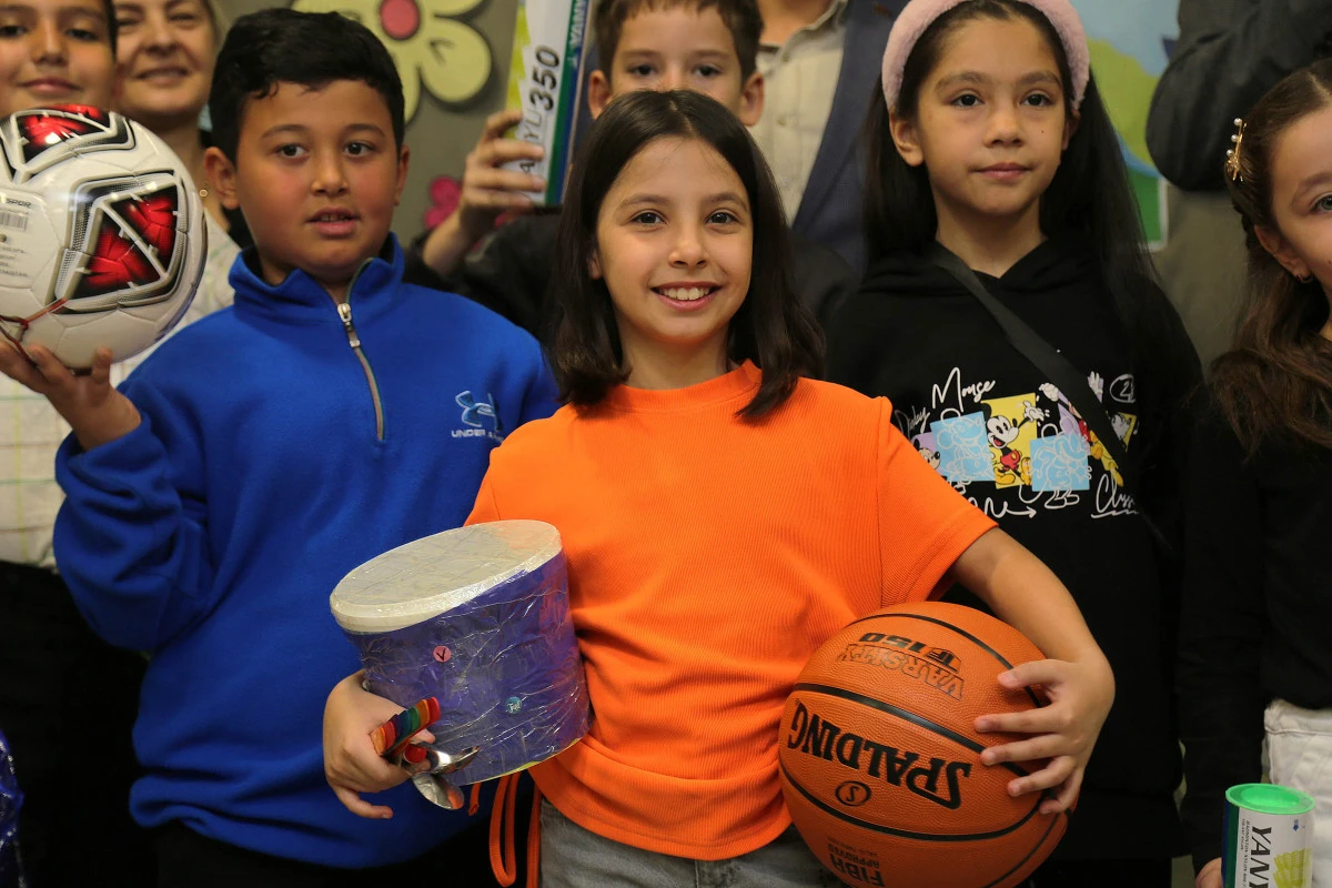 Keçiören'de Sıfır Atık Şampiyonları: Atık Pil Yarışmasında 653 Kilogram Pil Toplandı!