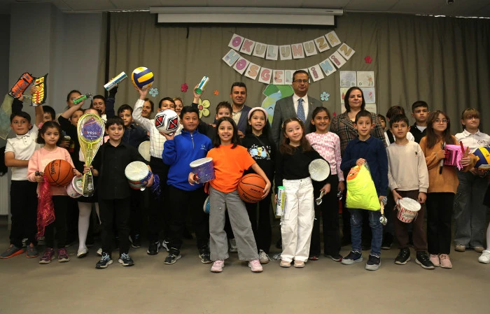 Keçiören'de Sıfır Atık Şampiyonları: Atık Pil Yarışmasında 653 Kilogram Pil Toplandı!