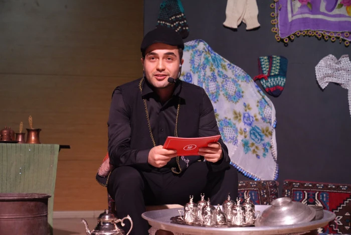 Ke&ccedil;i&ouml;ren&rsquo;de T&uuml;rk Halk M&uuml;ziği R&uuml;zg&acirc;rı, G&ouml;n&uuml;lden Tele Ayakta Alkışlandı