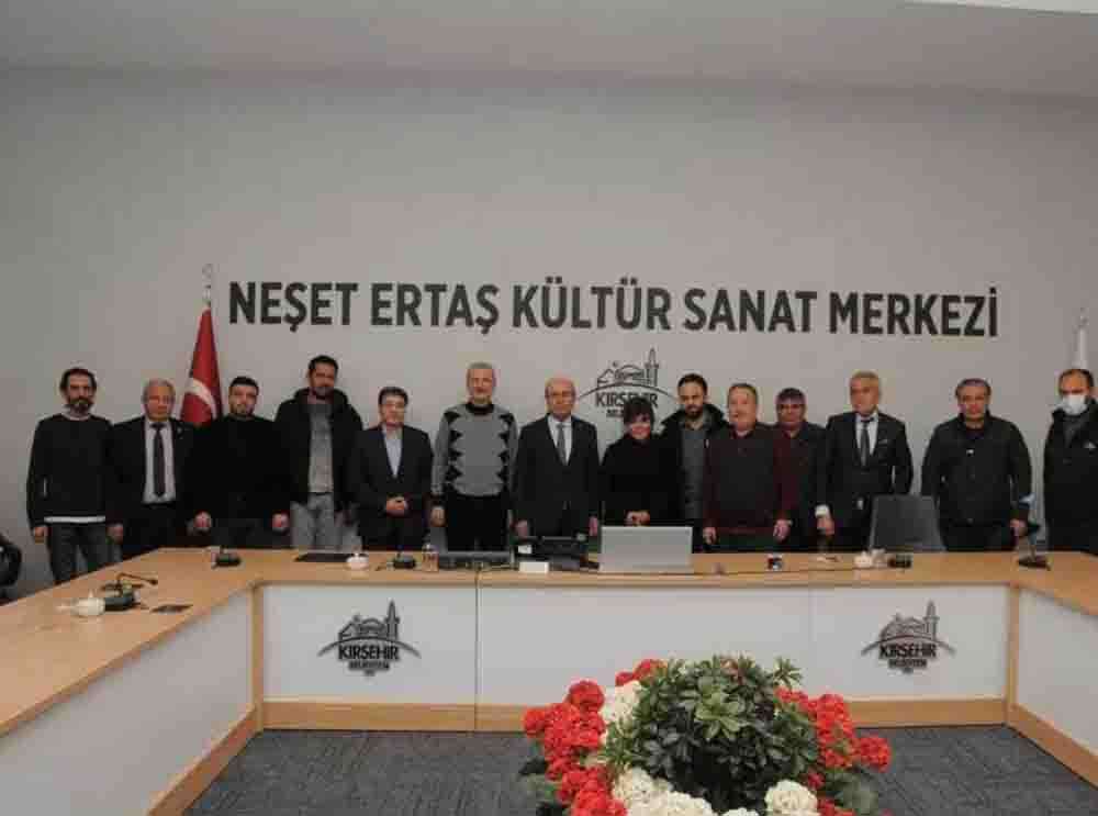 Kırşehir Belediyesi Neşet Ertaş'ın ölümünün 10. yılında düzenlenecek anma töreni hazırlıkları başladı