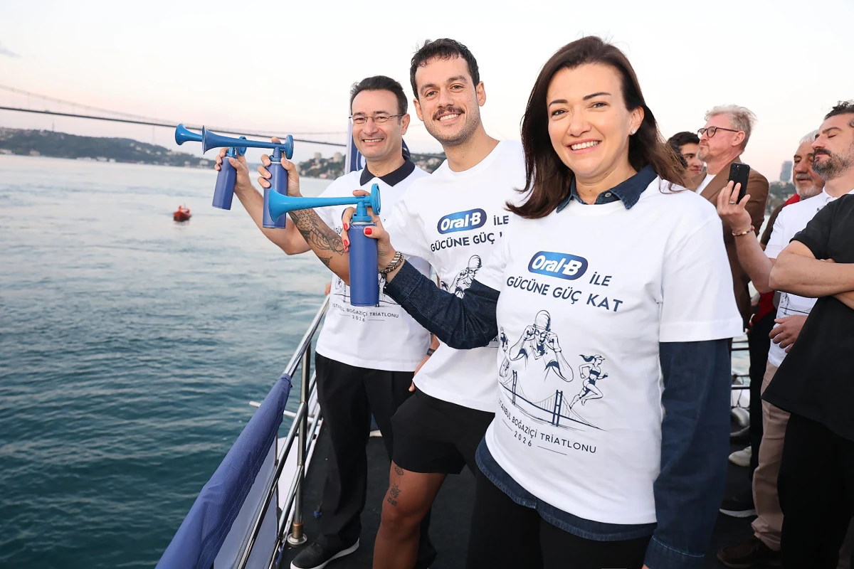 Kıtalararası İlk Ve Tek Triatlon Beykoz&rsquo;da Yapıldı: Mikhail Venediktov ve Ece Calp Zirvede!