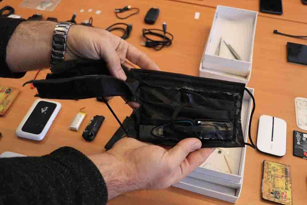 Konya'da ehliyet sınavlarında kopya düzeneği hazırlayan 35 şüpheli yakalandı   