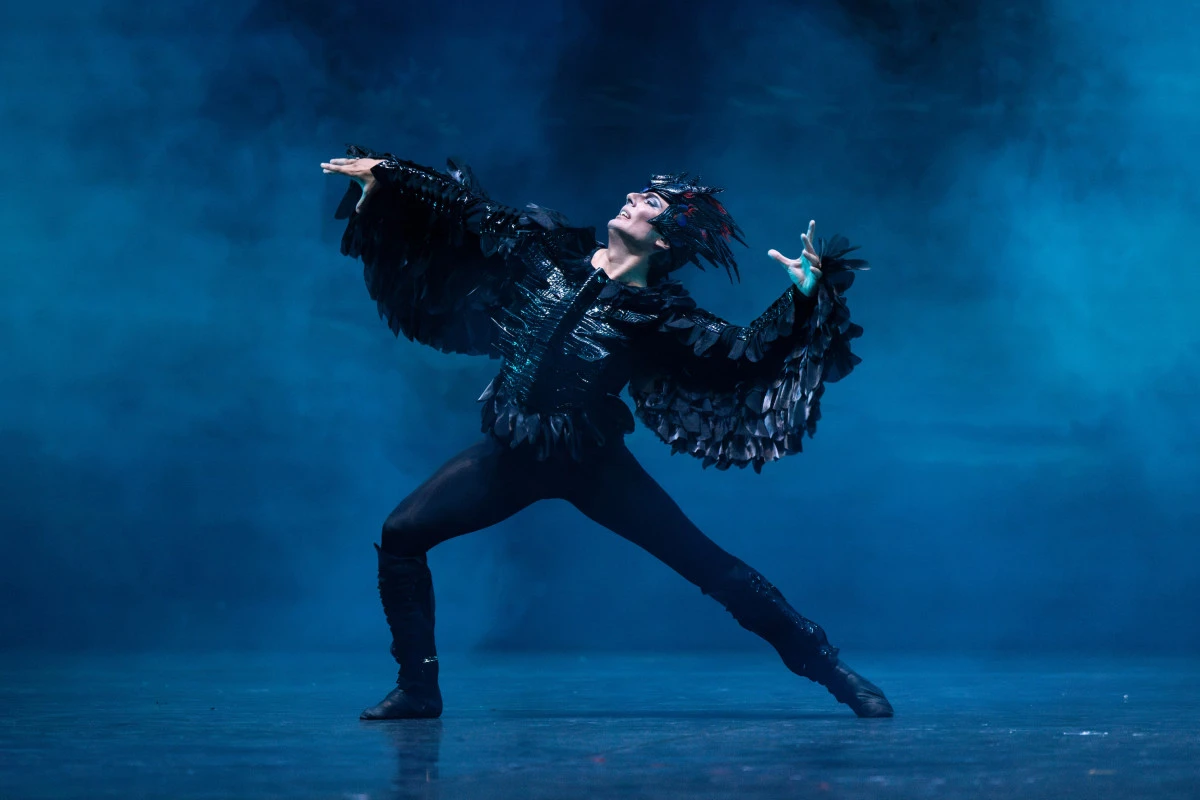 “Kuğu Gölü” Balesi, İstanbul Prömiyeri ile Sahneye Çıkıyor