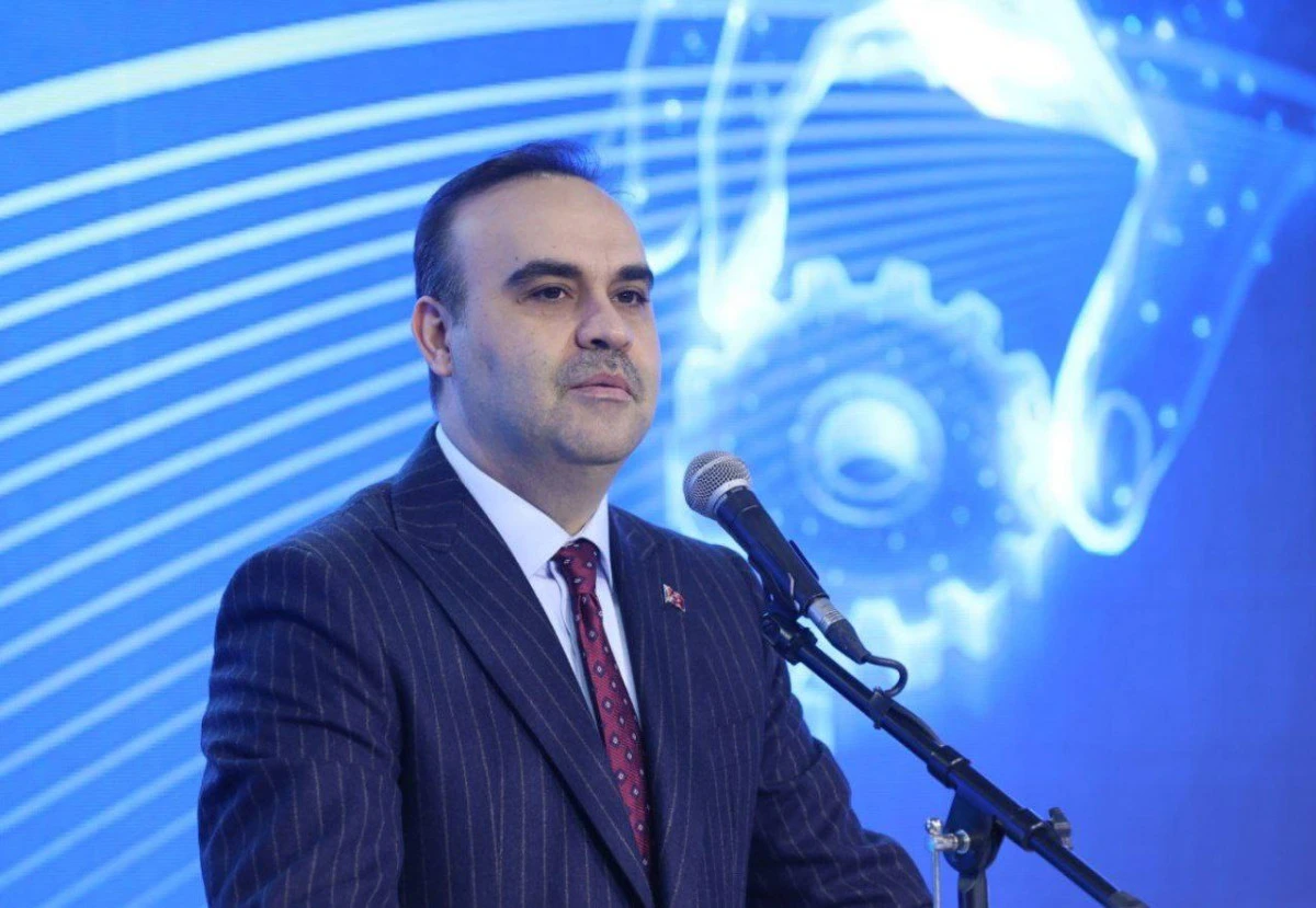 Lisanstan Doktoraya B&uuml;t&uuml;n Burslar Arttırıldı, İşte Yeni Rakamlar