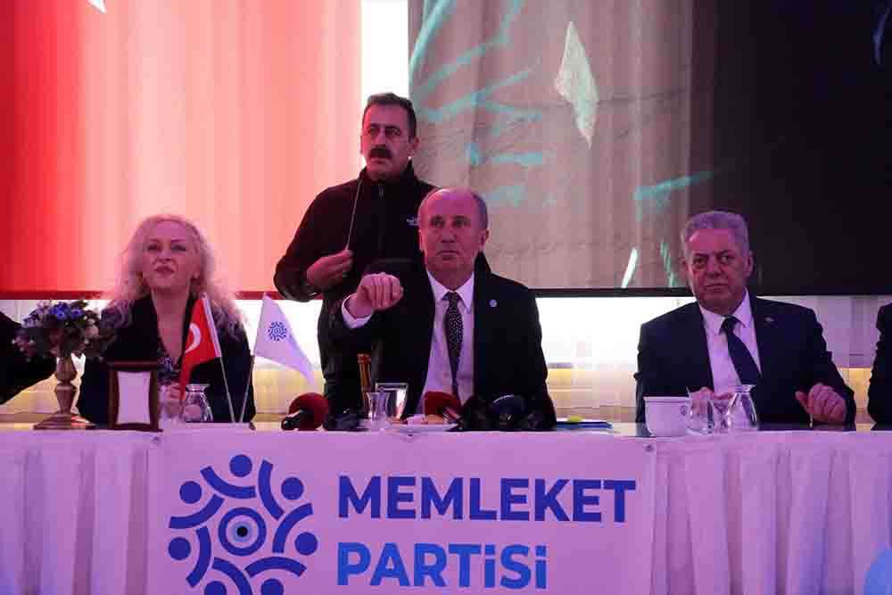 Memleket Partisi genel başkanı Muharrem İnce Manisa da
