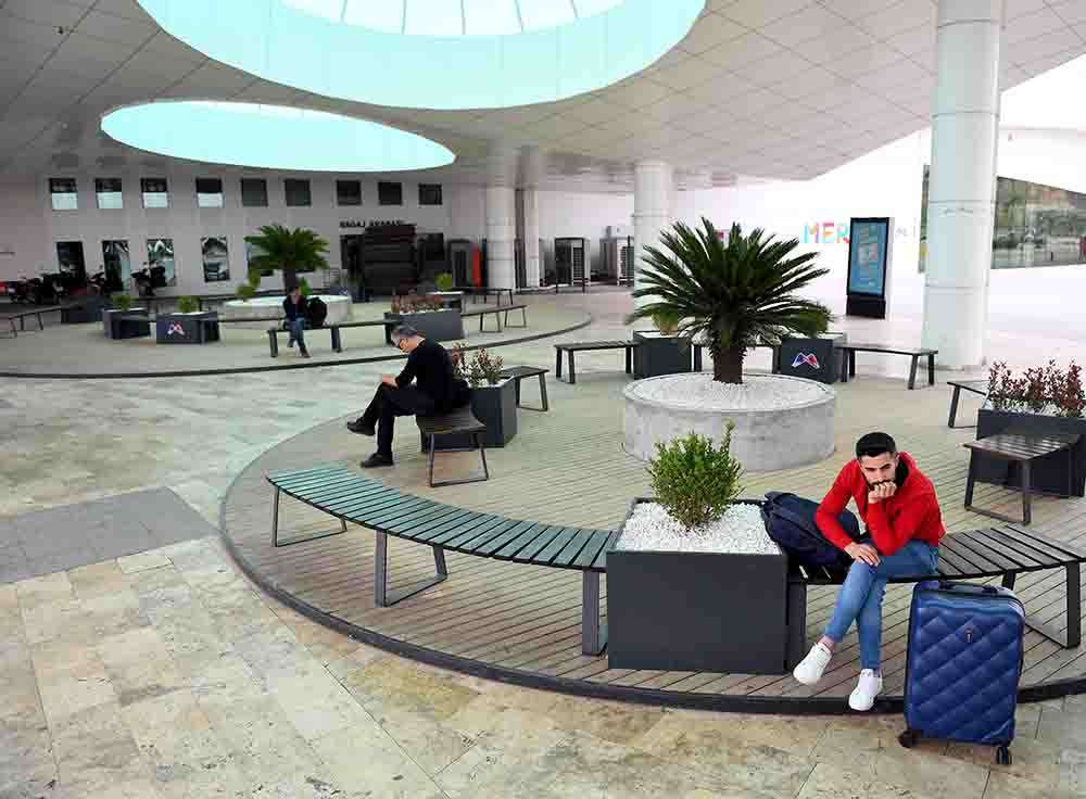 Mersin Büyükşehir Belediyesi, Mersin Şehirlerarası Otobüs Terminali’ni (MEŞOT) yeniledi 