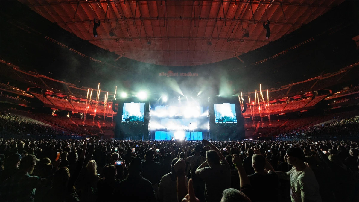 Metallica Las Vegas Sphere&rsquo;de Tarih Yazdı: Life Burns Faster Konser Serisi Başladı