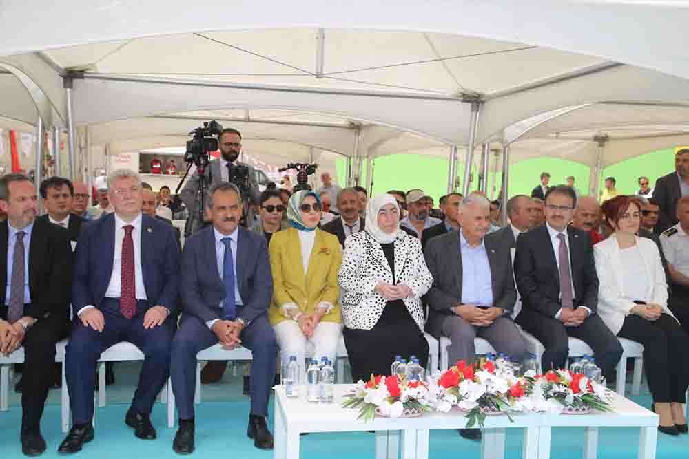 Milli Eğitim Bakanı Özer, Çankırı'da anaokulu açılışında konuştu