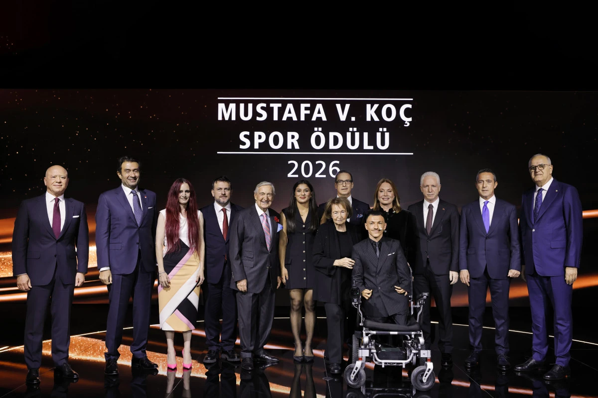 Milli G&uuml;reş&ccedil;i Nesrin Baş, Paralimpik Y&uuml;z&uuml;c&uuml; Umut &Uuml;nl&uuml; ve T&uuml;rk Voleybolunun Gelişimine &Ouml;nc&uuml;l&uuml;k Eden Mehmet Akif &Uuml;st&uuml;ndağ, 2026 Mustafa V. Ko&ccedil; Spor &Ouml;d&uuml;l&uuml;&rsquo;n&uuml;n Sahibi Oldu