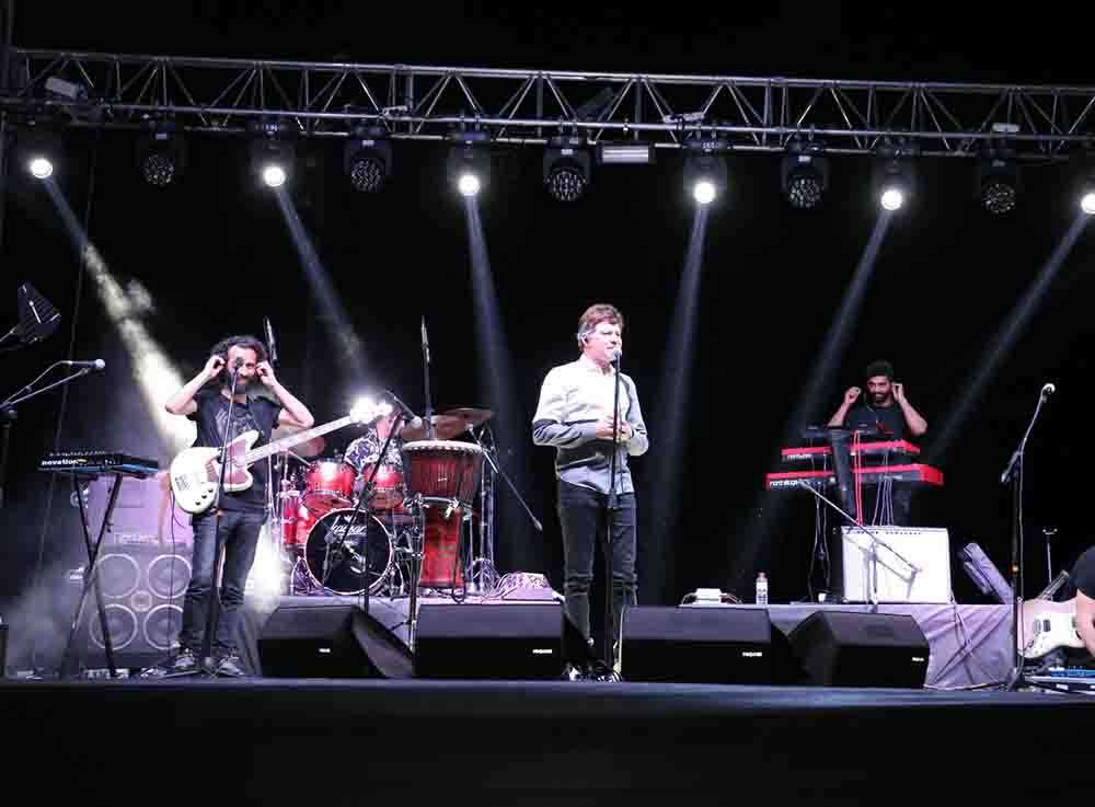 Mirkelam, Arsuz EXPO meydan sahnesinde sevenleriyle buluştu